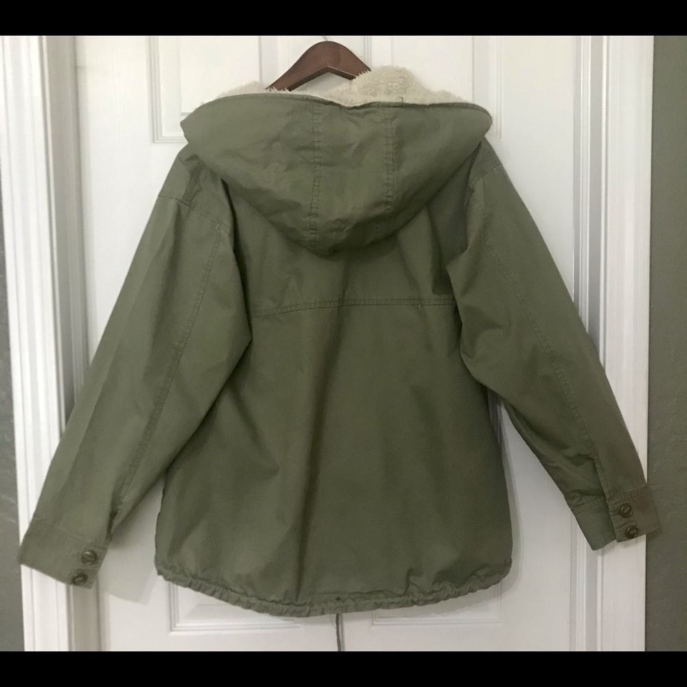 Ladies pullover jacket - Picture 2 of 6